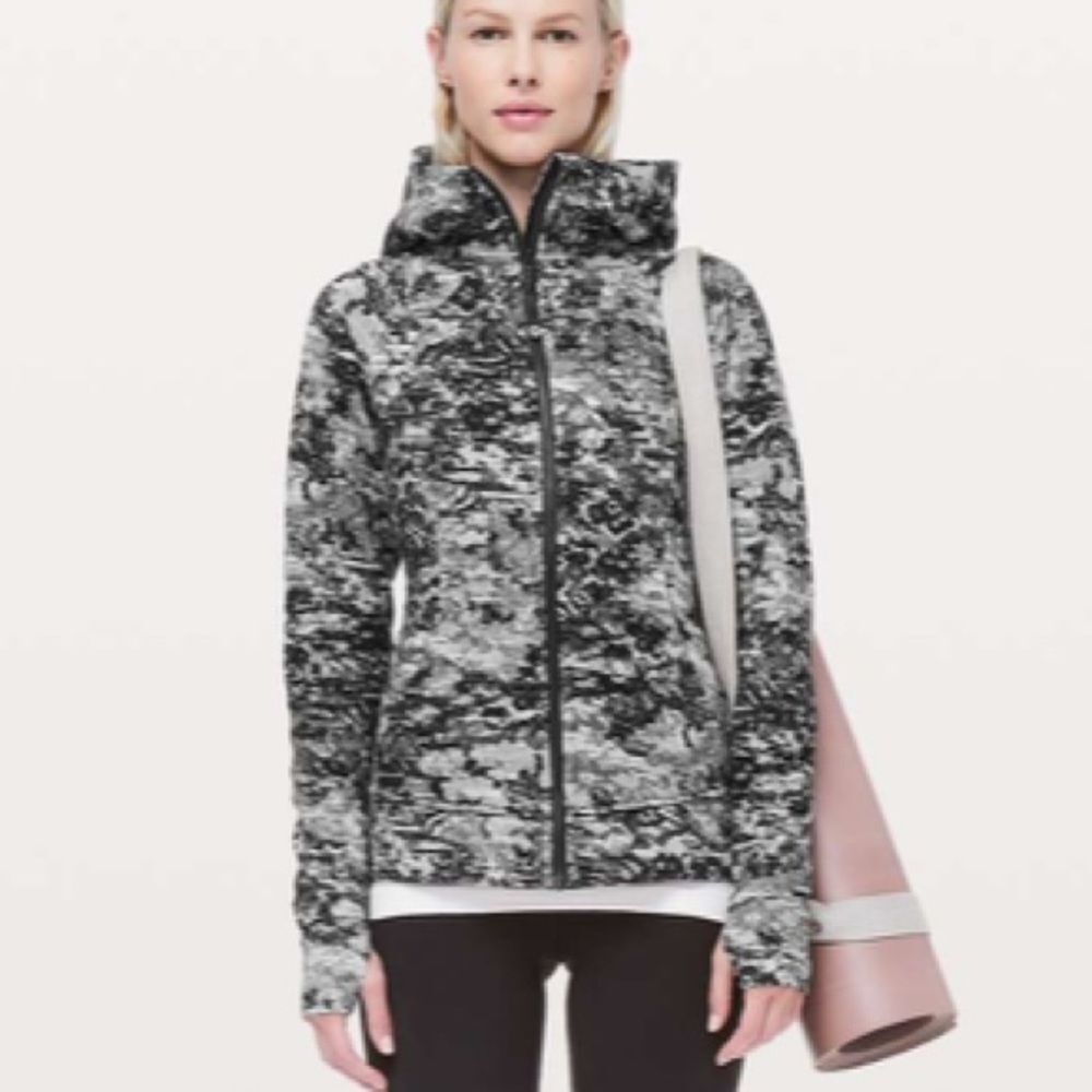 Lululemon Scuba Hoodie *Light Cotton Fleece
